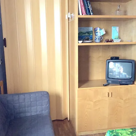 One Bedroom At 500 M Away From The Beach With Sea View And Furnished Terrace