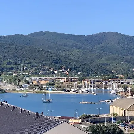 One Bedroom At 500 M Away From The Beach With Sea View And Furnished Terrace Appartement Portoferraio